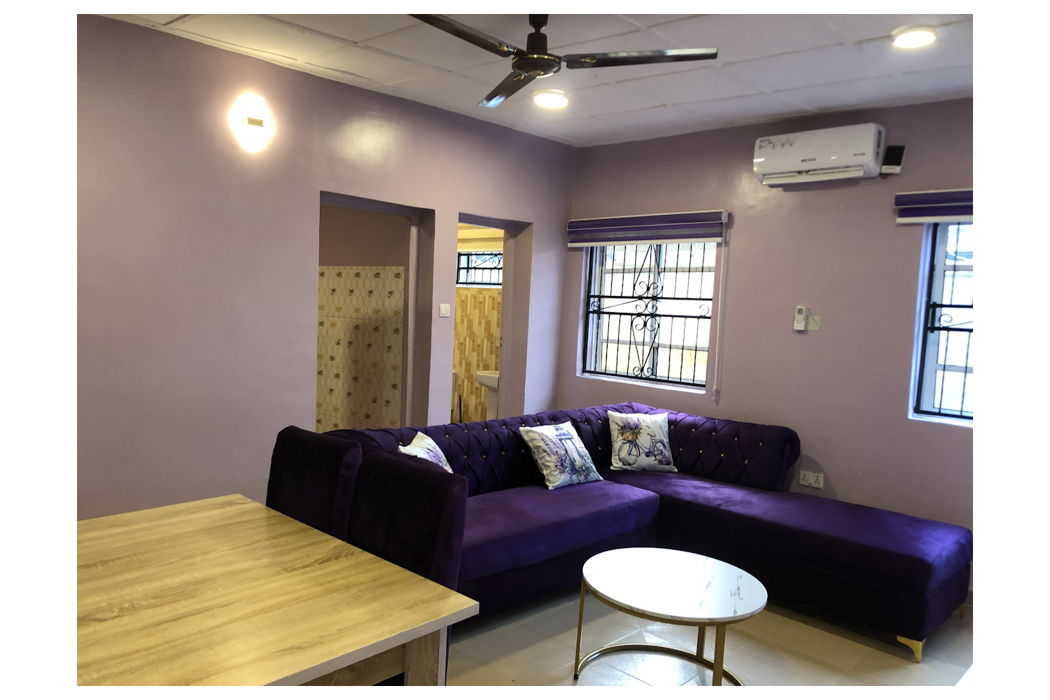Room & Parlour Self-Contained (The Horizon)