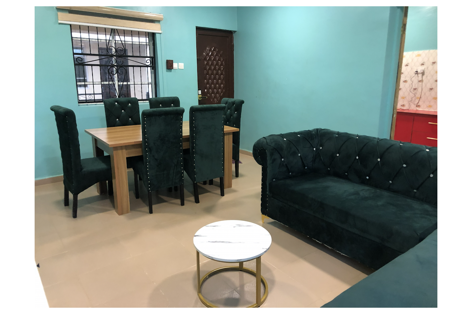 Room & Parlour – 6-Bed Bunk Suite (The Nest)